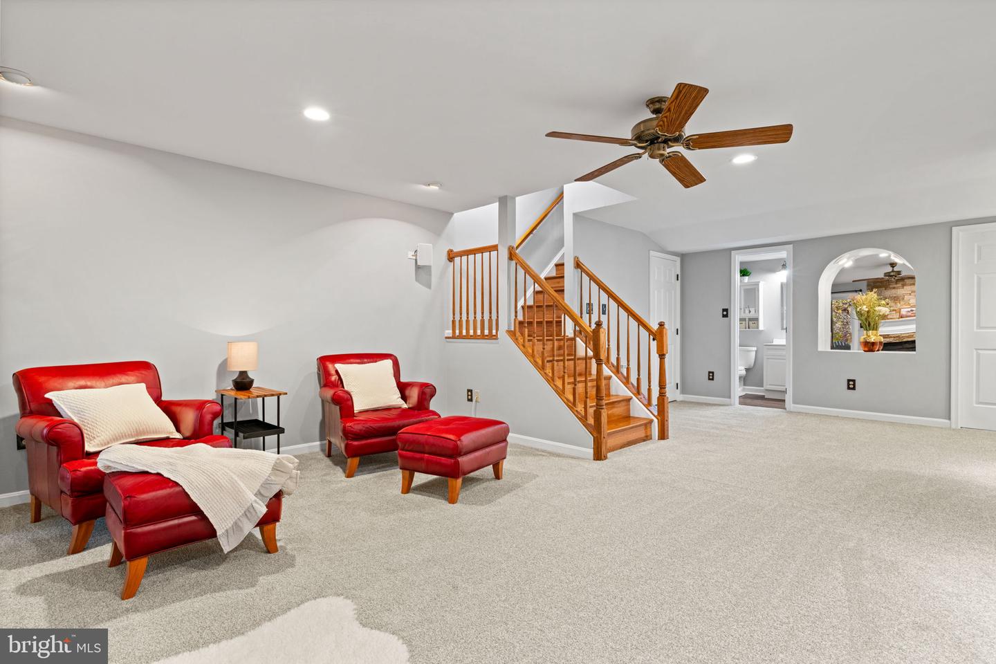 8852 EAGLE ROCK LN, SPRINGFIELD, Virginia 22153, 3 Bedrooms Bedrooms, ,3 BathroomsBathrooms,Residential,For sale,8852 EAGLE ROCK LN,VAFX2276034 MLS # VAFX2276034