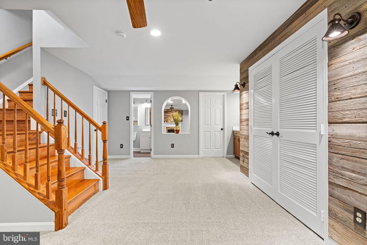 8852 EAGLE ROCK LN, SPRINGFIELD, Virginia 22153, 3 Bedrooms Bedrooms, ,3 BathroomsBathrooms,Residential,For sale,8852 EAGLE ROCK LN,VAFX2276034 MLS # VAFX2276034