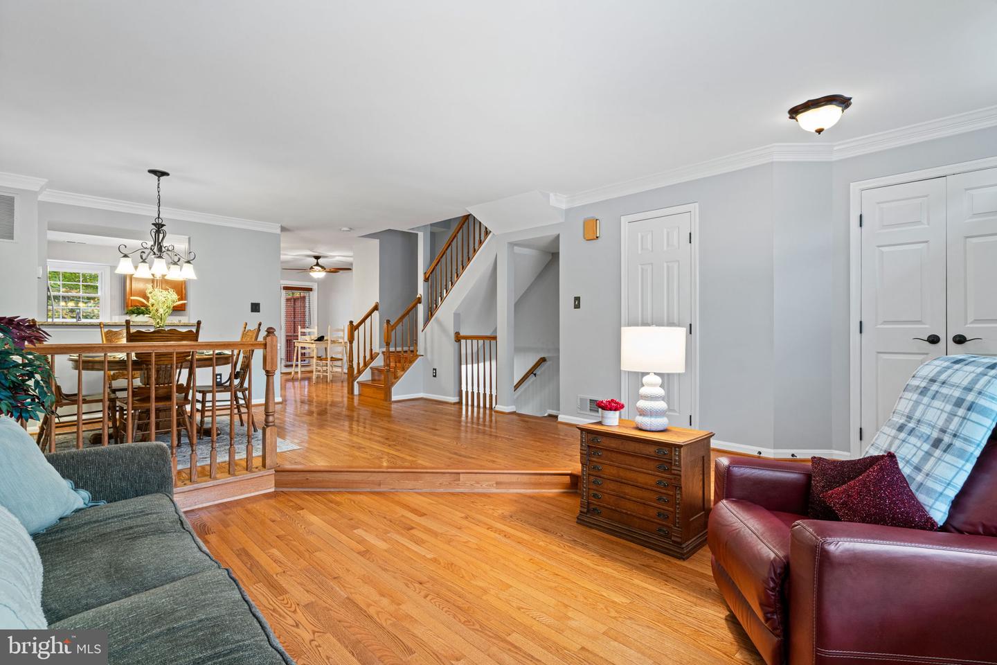 8852 EAGLE ROCK LN, SPRINGFIELD, Virginia 22153, 3 Bedrooms Bedrooms, ,3 BathroomsBathrooms,Residential,For sale,8852 EAGLE ROCK LN,VAFX2276034 MLS # VAFX2276034