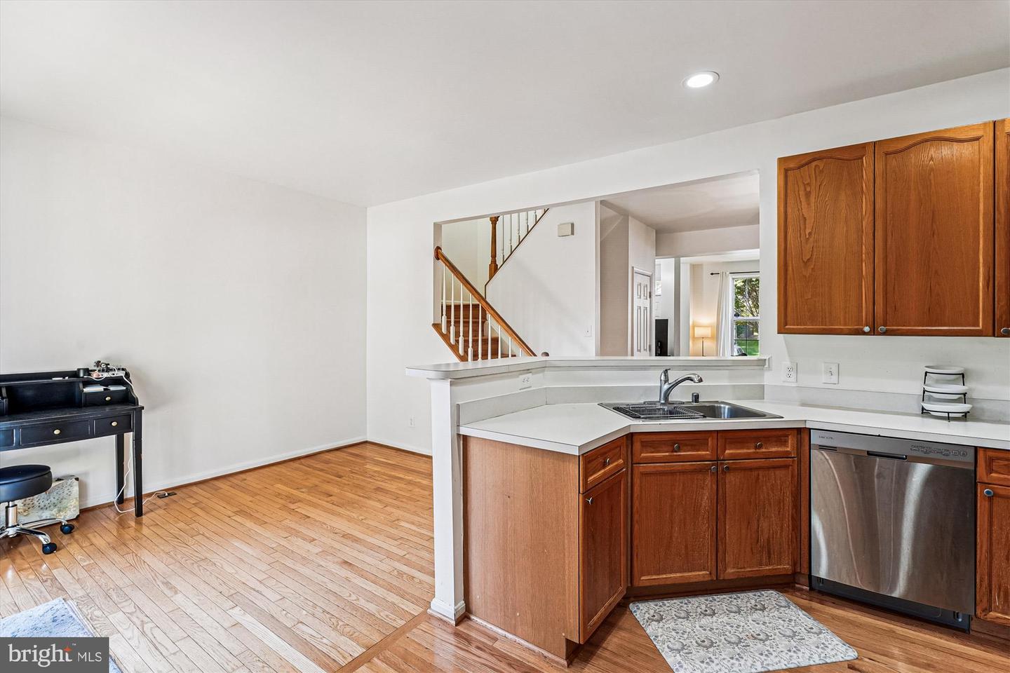 15521 PORT WASHINGTON CT, DUMFRIES, Virginia 22025, 3 Bedrooms Bedrooms, ,3 BathroomsBathrooms,Residential,For sale,15521 PORT WASHINGTON CT,VAPW2106728 MLS # VAPW2106728