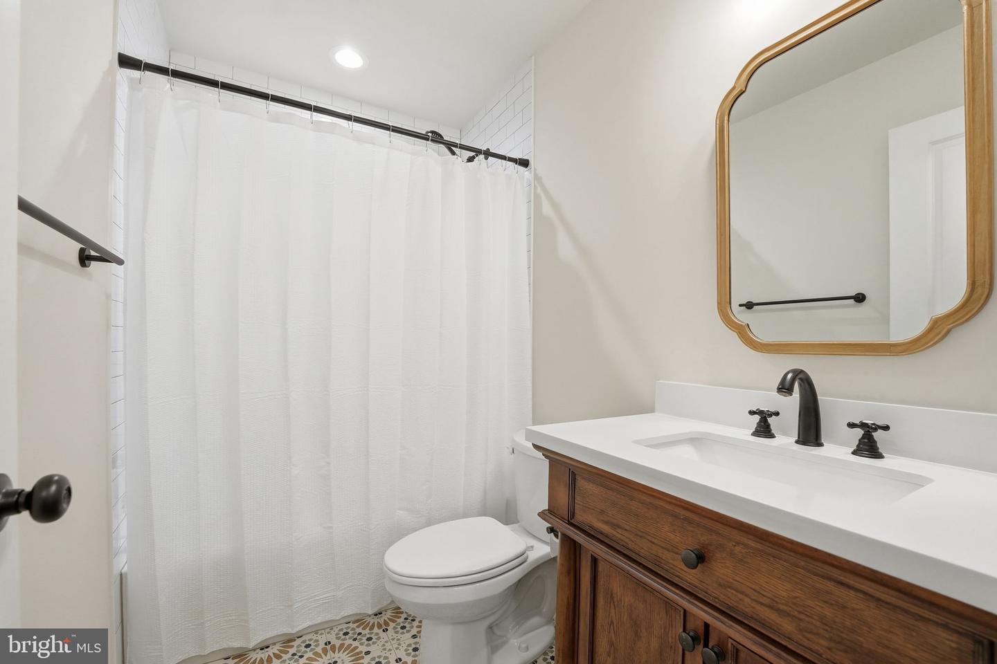 700 LEELAND RD, FREDERICKSBURG, Virginia 22405, 5 Bedrooms Bedrooms, 14 Rooms Rooms,3 BathroomsBathrooms,Residential,For sale,700 LEELAND RD,VAST2043822 MLS # VAST2043822