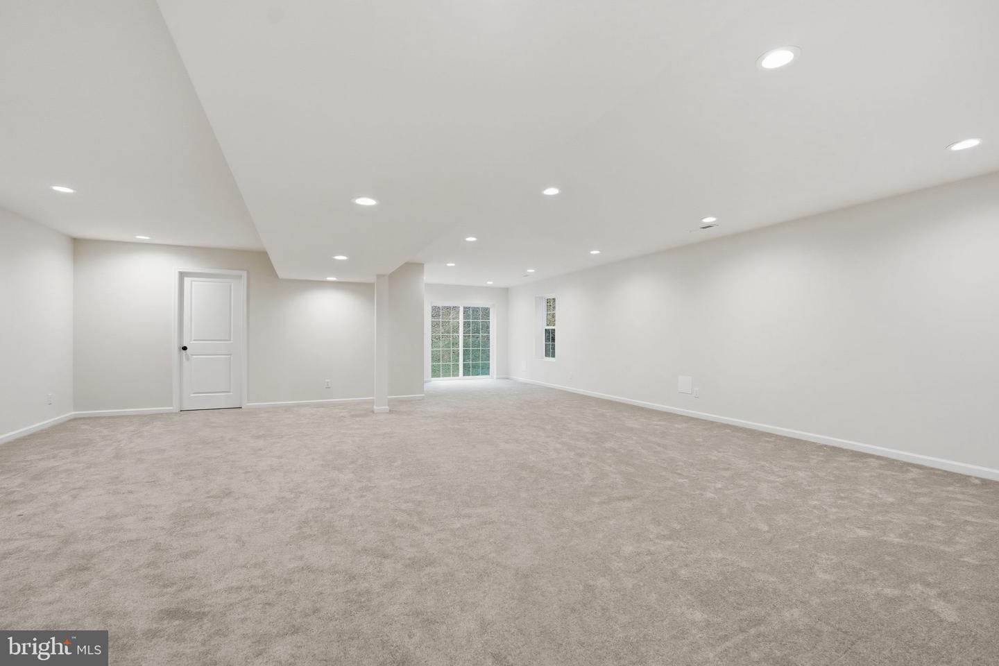 700 LEELAND RD, FREDERICKSBURG, Virginia 22405, 5 Bedrooms Bedrooms, 14 Rooms Rooms,3 BathroomsBathrooms,Residential,For sale,700 LEELAND RD,VAST2043822 MLS # VAST2043822