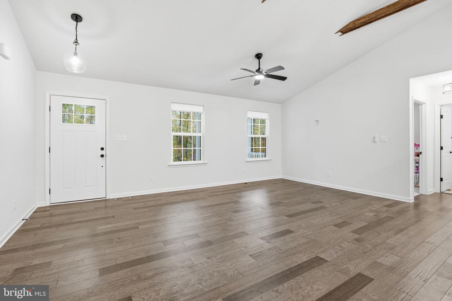 700 LEELAND RD, FREDERICKSBURG, Virginia 22405, 5 Bedrooms Bedrooms, 14 Rooms Rooms,3 BathroomsBathrooms,Residential,For sale,700 LEELAND RD,VAST2043822 MLS # VAST2043822