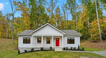 700 LEELAND RD, FREDERICKSBURG, Virginia 22405, 5 Bedrooms Bedrooms, 14 Rooms Rooms,3 BathroomsBathrooms,Residential,For sale,700 LEELAND RD,VAST2043822 MLS # VAST2043822