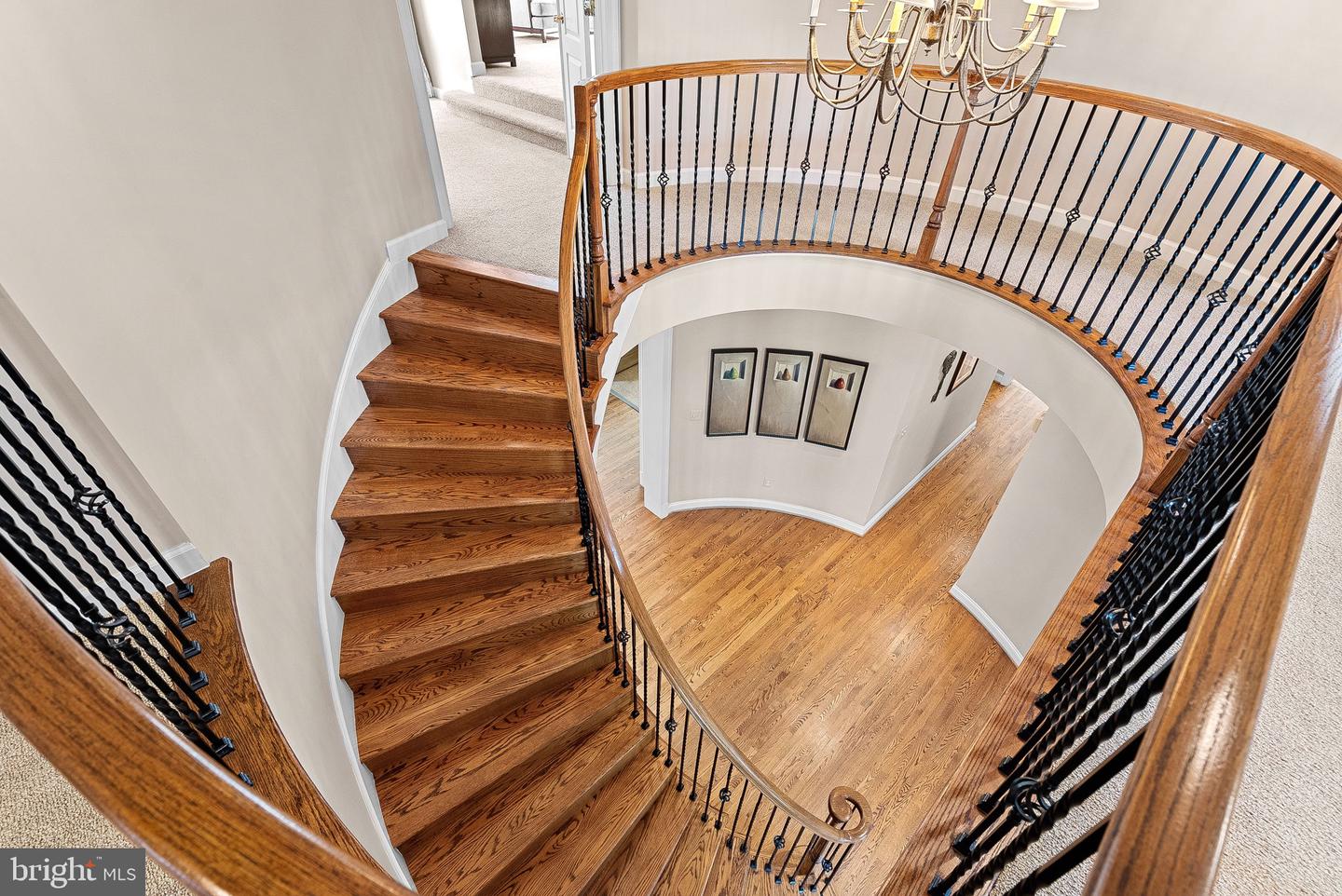 2793 MARSHALL LAKE DR, OAKTON, Virginia 22124, 5 Bedrooms Bedrooms, ,4 BathroomsBathrooms,Residential,For sale,2793 MARSHALL LAKE DR,VAFX2276364 MLS # VAFX2276364