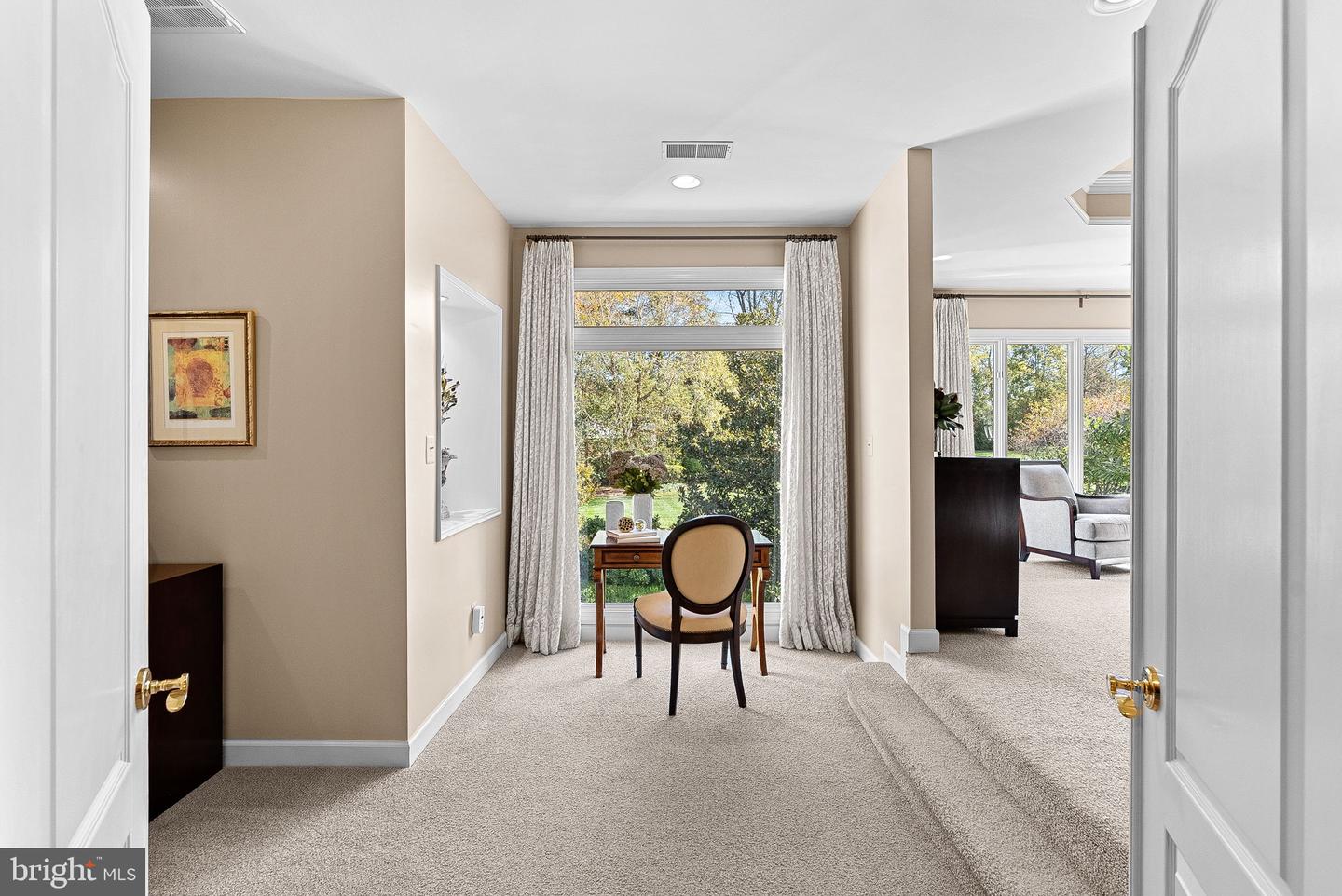 2793 MARSHALL LAKE DR, OAKTON, Virginia 22124, 5 Bedrooms Bedrooms, ,4 BathroomsBathrooms,Residential,For sale,2793 MARSHALL LAKE DR,VAFX2276364 MLS # VAFX2276364