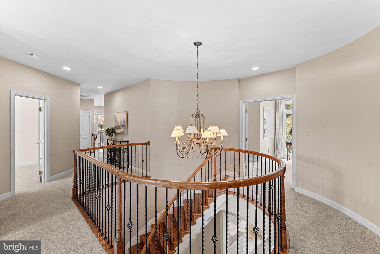 2793 MARSHALL LAKE DR, OAKTON, Virginia 22124, 5 Bedrooms Bedrooms, ,4 BathroomsBathrooms,Residential,For sale,2793 MARSHALL LAKE DR,VAFX2276364 MLS # VAFX2276364