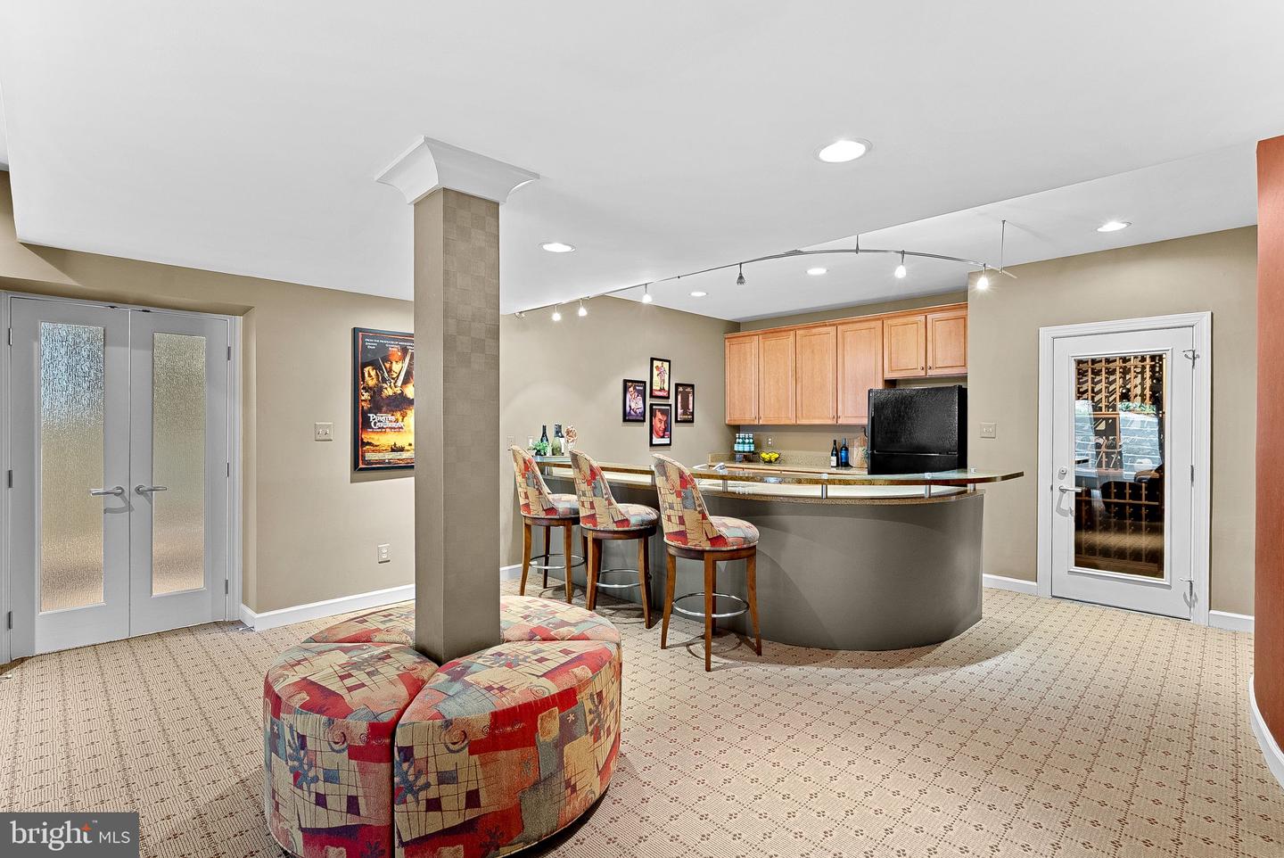 2793 MARSHALL LAKE DR, OAKTON, Virginia 22124, 5 Bedrooms Bedrooms, ,4 BathroomsBathrooms,Residential,For sale,2793 MARSHALL LAKE DR,VAFX2276364 MLS # VAFX2276364