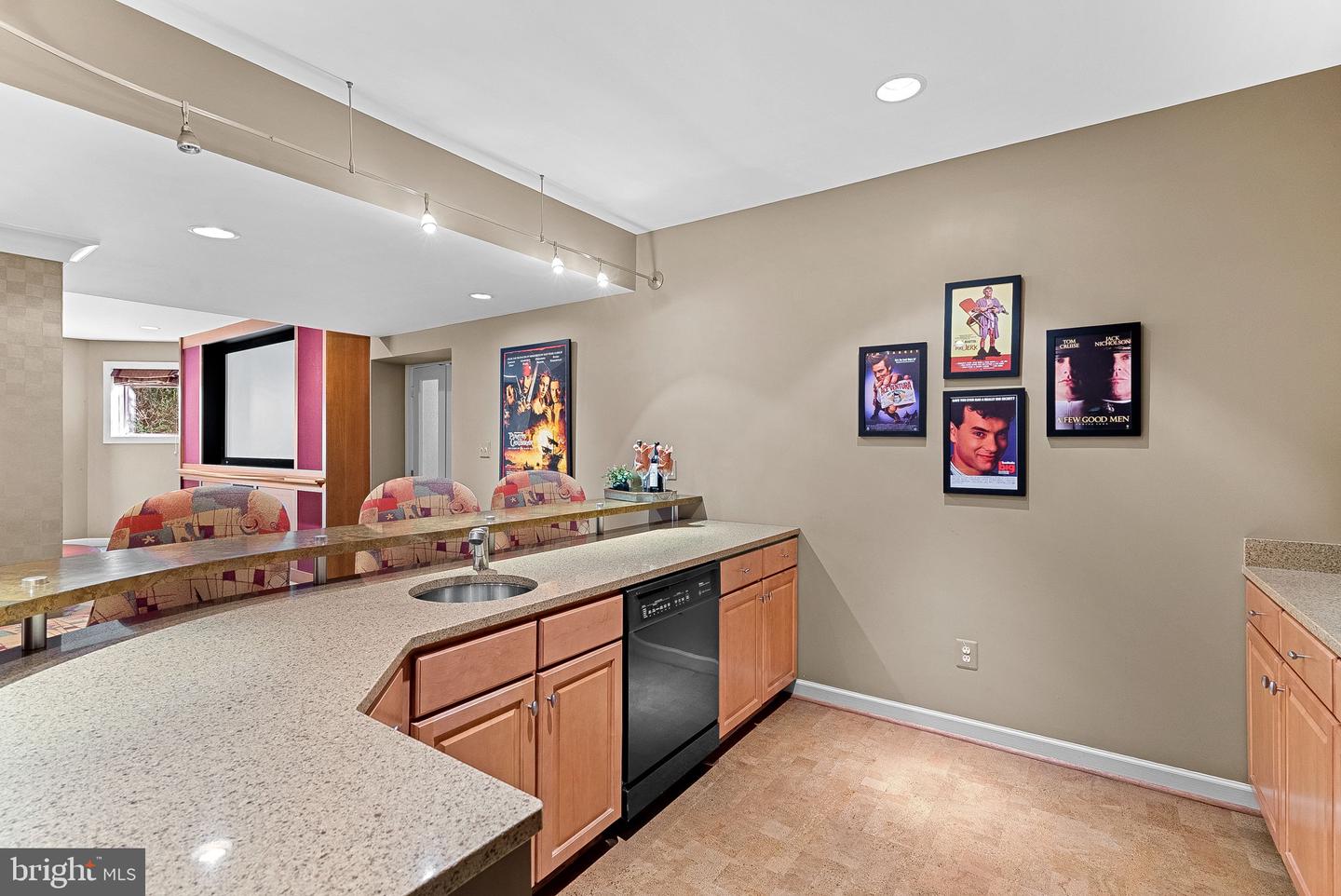 2793 MARSHALL LAKE DR, OAKTON, Virginia 22124, 5 Bedrooms Bedrooms, ,4 BathroomsBathrooms,Residential,For sale,2793 MARSHALL LAKE DR,VAFX2276364 MLS # VAFX2276364