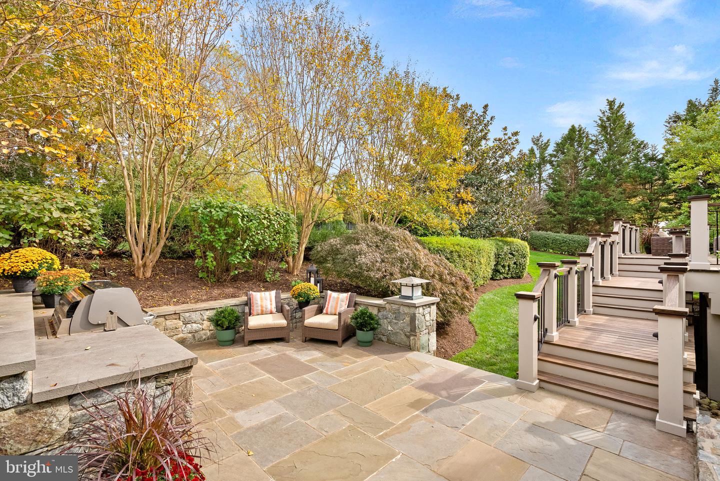 2793 MARSHALL LAKE DR, OAKTON, Virginia 22124, 5 Bedrooms Bedrooms, ,4 BathroomsBathrooms,Residential,For sale,2793 MARSHALL LAKE DR,VAFX2276364 MLS # VAFX2276364