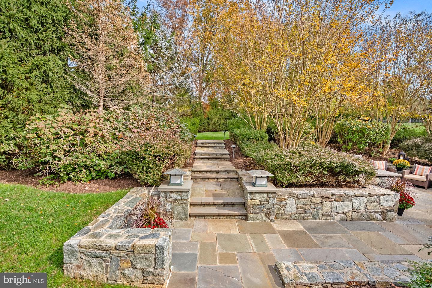 2793 MARSHALL LAKE DR, OAKTON, Virginia 22124, 5 Bedrooms Bedrooms, ,4 BathroomsBathrooms,Residential,For sale,2793 MARSHALL LAKE DR,VAFX2276364 MLS # VAFX2276364