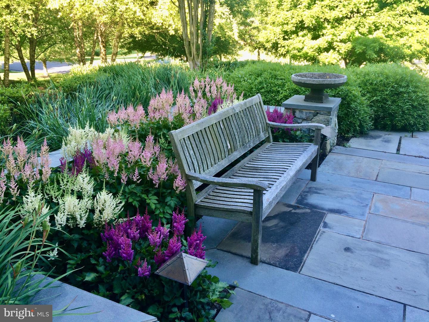 2793 MARSHALL LAKE DR, OAKTON, Virginia 22124, 5 Bedrooms Bedrooms, ,4 BathroomsBathrooms,Residential,For sale,2793 MARSHALL LAKE DR,VAFX2276364 MLS # VAFX2276364