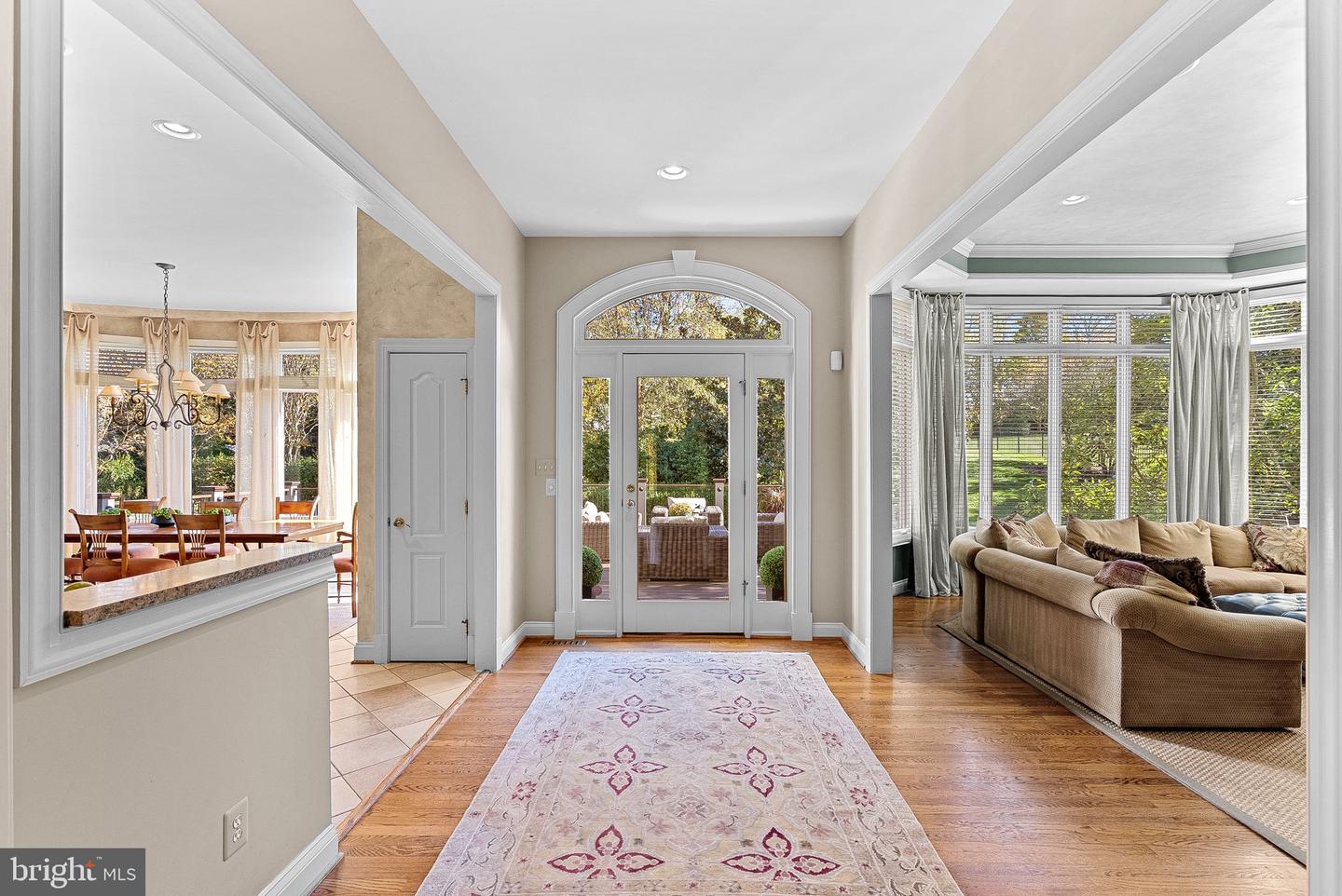 2793 MARSHALL LAKE DR, OAKTON, Virginia 22124, 5 Bedrooms Bedrooms, ,4 BathroomsBathrooms,Residential,For sale,2793 MARSHALL LAKE DR,VAFX2276364 MLS # VAFX2276364