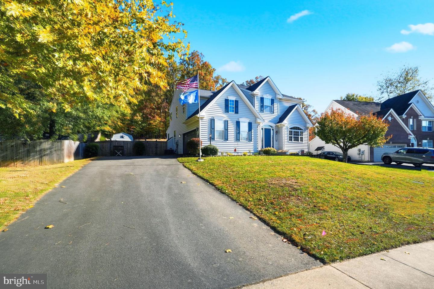 13019 TORCHLIGHT DR, WOODBRIDGE, Virginia 22193, 4 Bedrooms Bedrooms, 14 Rooms Rooms,3 BathroomsBathrooms,Residential,For sale,13019 TORCHLIGHT DR,VAPW2106868 MLS # VAPW2106868