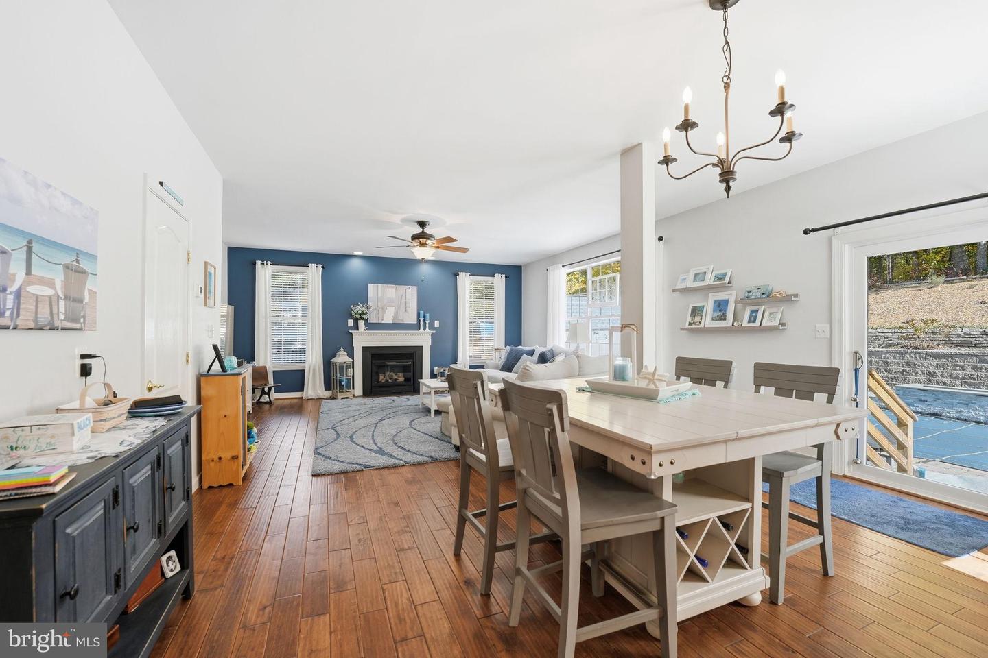 13019 TORCHLIGHT DR, WOODBRIDGE, Virginia 22193, 4 Bedrooms Bedrooms, 14 Rooms Rooms,3 BathroomsBathrooms,Residential,For sale,13019 TORCHLIGHT DR,VAPW2106868 MLS # VAPW2106868