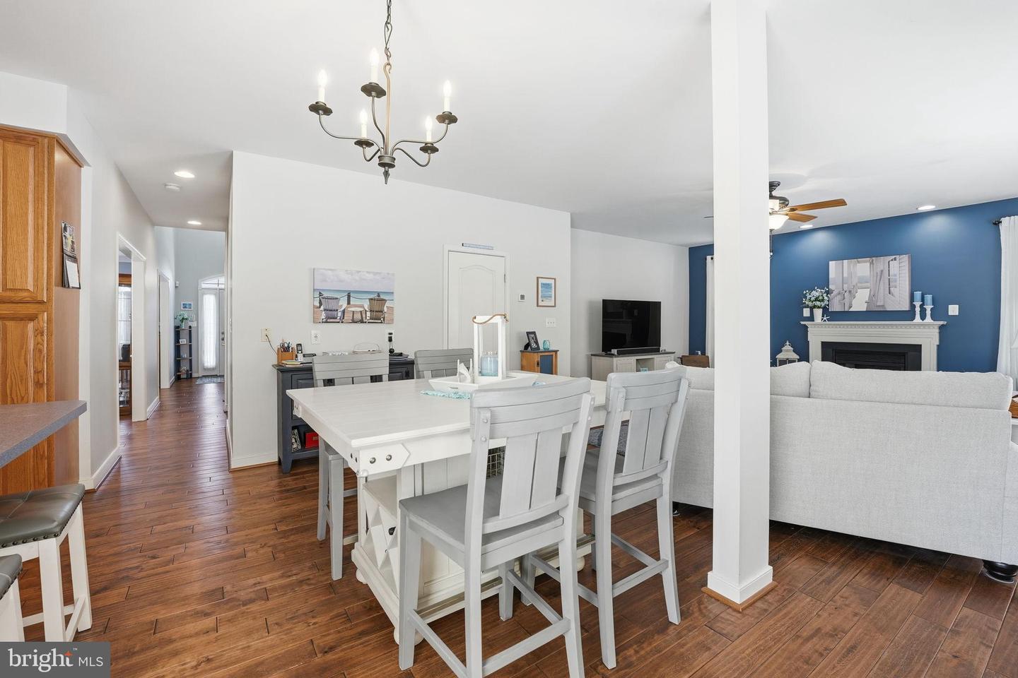 13019 TORCHLIGHT DR, WOODBRIDGE, Virginia 22193, 4 Bedrooms Bedrooms, 14 Rooms Rooms,3 BathroomsBathrooms,Residential,For sale,13019 TORCHLIGHT DR,VAPW2106868 MLS # VAPW2106868