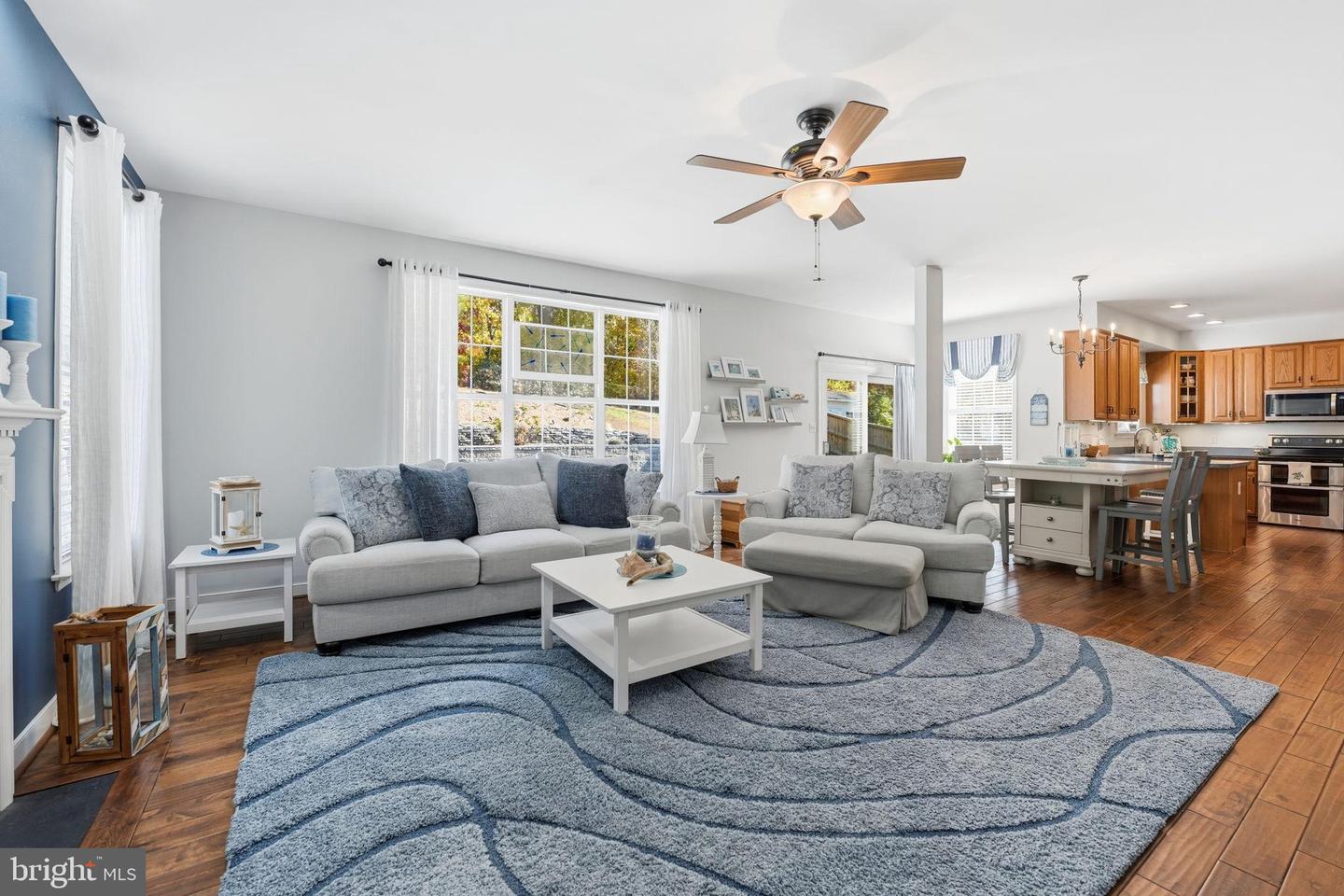 13019 TORCHLIGHT DR, WOODBRIDGE, Virginia 22193, 4 Bedrooms Bedrooms, 14 Rooms Rooms,3 BathroomsBathrooms,Residential,For sale,13019 TORCHLIGHT DR,VAPW2106868 MLS # VAPW2106868