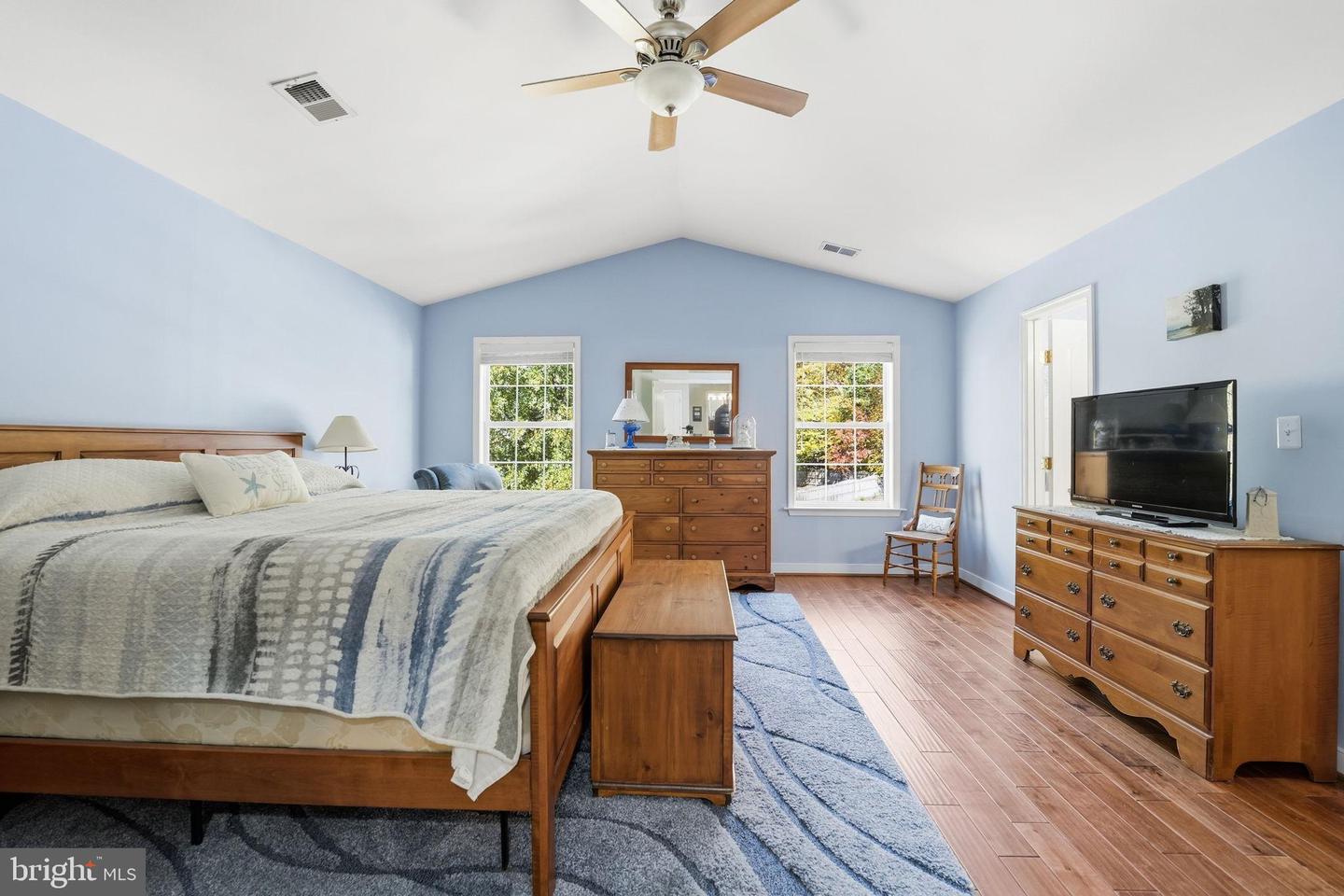 13019 TORCHLIGHT DR, WOODBRIDGE, Virginia 22193, 4 Bedrooms Bedrooms, 14 Rooms Rooms,3 BathroomsBathrooms,Residential,For sale,13019 TORCHLIGHT DR,VAPW2106868 MLS # VAPW2106868