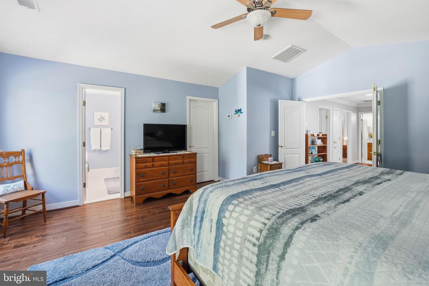 13019 TORCHLIGHT DR, WOODBRIDGE, Virginia 22193, 4 Bedrooms Bedrooms, 14 Rooms Rooms,3 BathroomsBathrooms,Residential,For sale,13019 TORCHLIGHT DR,VAPW2106868 MLS # VAPW2106868