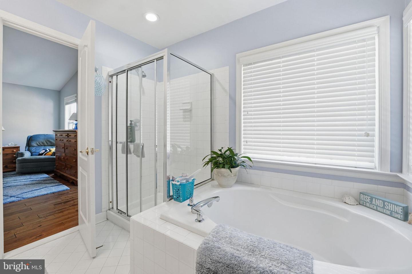 13019 TORCHLIGHT DR, WOODBRIDGE, Virginia 22193, 4 Bedrooms Bedrooms, 14 Rooms Rooms,3 BathroomsBathrooms,Residential,For sale,13019 TORCHLIGHT DR,VAPW2106868 MLS # VAPW2106868