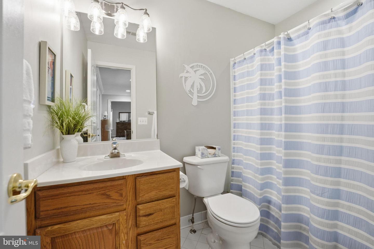 13019 TORCHLIGHT DR, WOODBRIDGE, Virginia 22193, 4 Bedrooms Bedrooms, 14 Rooms Rooms,3 BathroomsBathrooms,Residential,For sale,13019 TORCHLIGHT DR,VAPW2106868 MLS # VAPW2106868