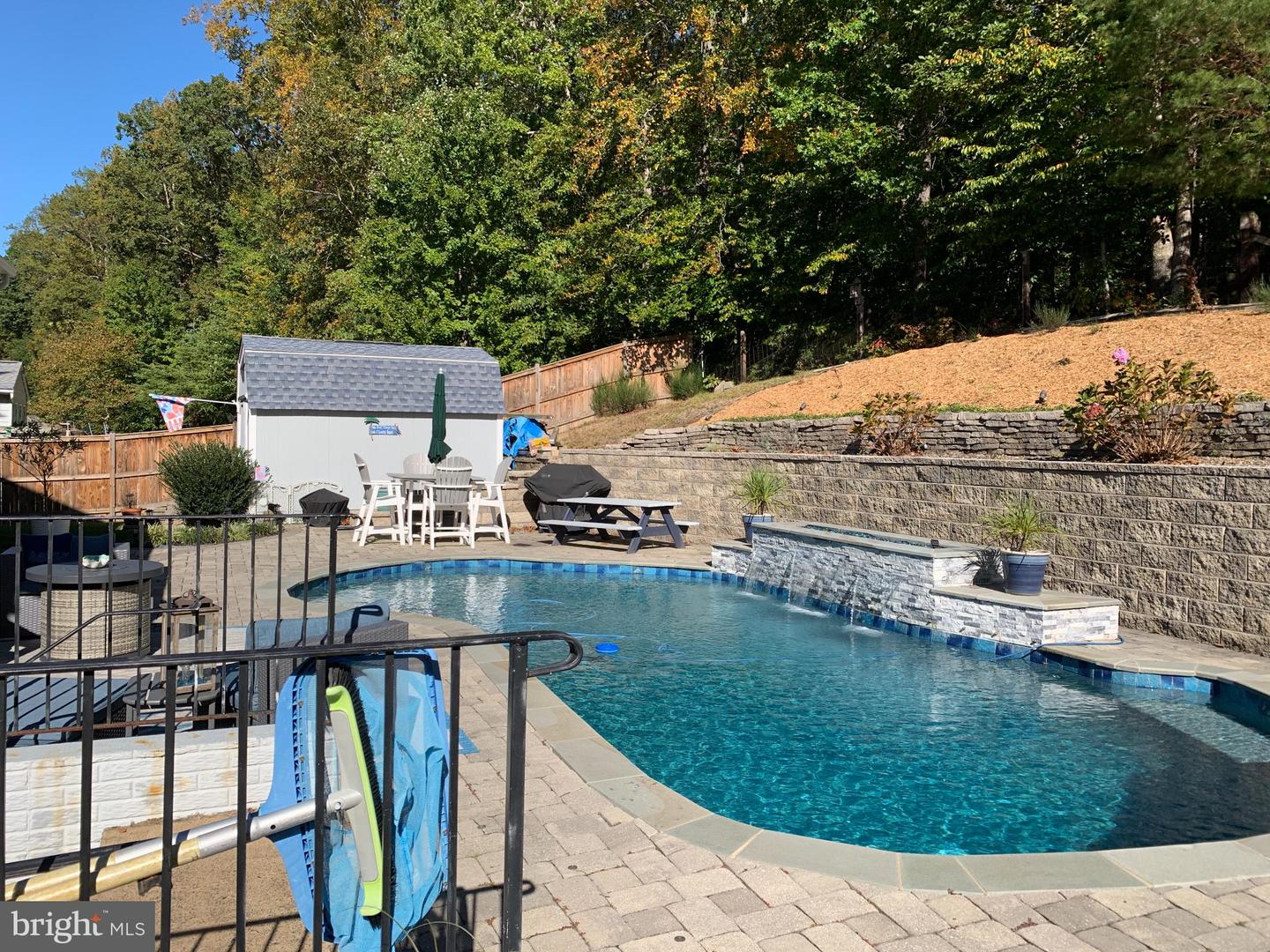 13019 TORCHLIGHT DR, WOODBRIDGE, Virginia 22193, 4 Bedrooms Bedrooms, 14 Rooms Rooms,3 BathroomsBathrooms,Residential,For sale,13019 TORCHLIGHT DR,VAPW2106868 MLS # VAPW2106868