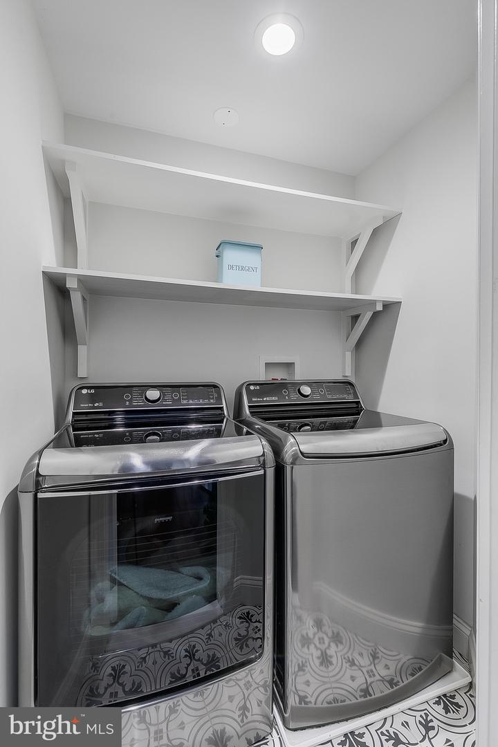 40747 LENAH RUN CIR, ALDIE, Virginia 20105, 5 Bedrooms Bedrooms, ,6 BathroomsBathrooms,Residential,For sale,40747 LENAH RUN CIR,VALO2110146 MLS # VALO2110146 40747 LENAH RUN CIR, ALDIE, Virginia 20105, 5 Bedrooms Bedrooms, ,6 BathroomsBathrooms,Residential,For sale,40747 LENAH RUN CIR,VALO2110146 MLS # VALO2110146