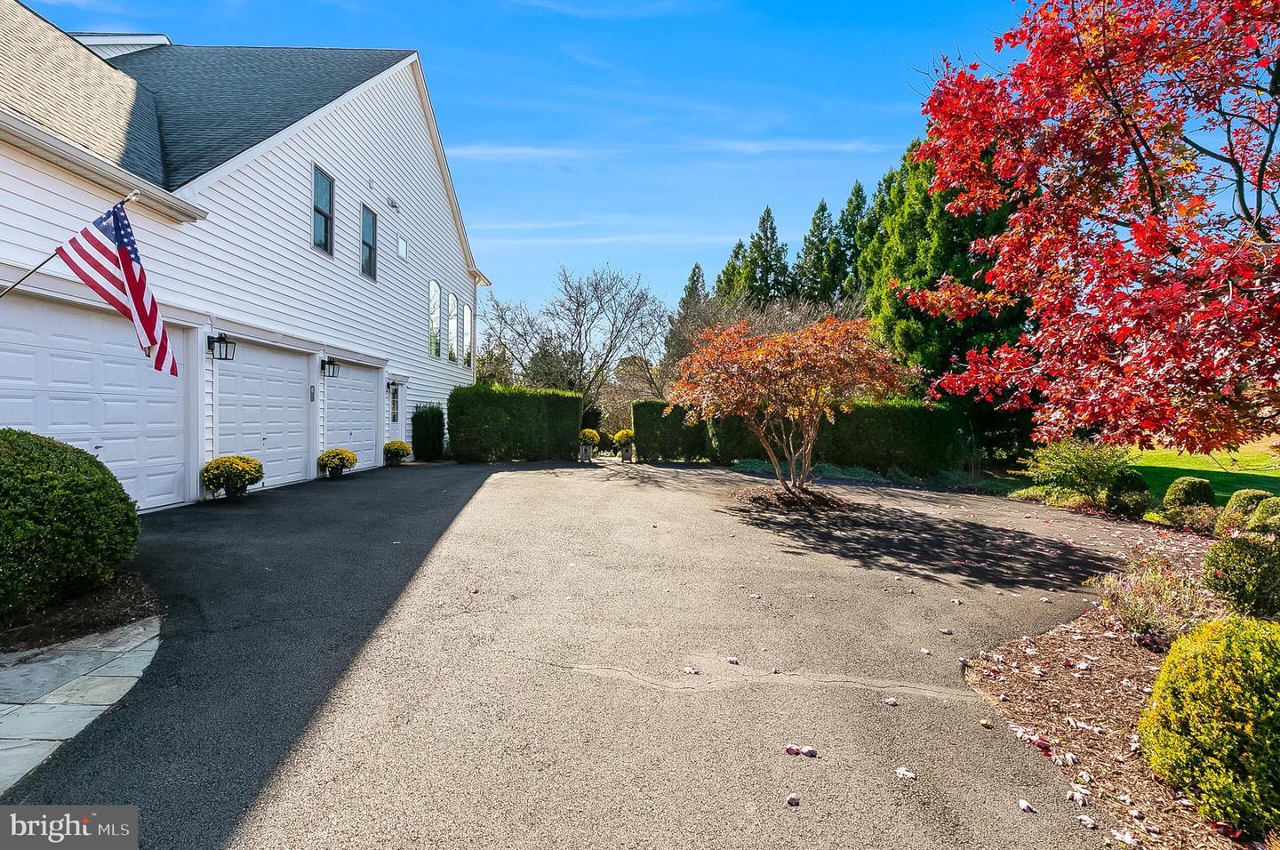 40747 LENAH RUN CIR, ALDIE, Virginia 20105, 5 Bedrooms Bedrooms, ,6 BathroomsBathrooms,Residential,For sale,40747 LENAH RUN CIR,VALO2110146 MLS # VALO2110146 40747 LENAH RUN CIR, ALDIE, Virginia 20105, 5 Bedrooms Bedrooms, ,6 BathroomsBathrooms,Residential,For sale,40747 LENAH RUN CIR,VALO2110146 MLS # VALO2110146