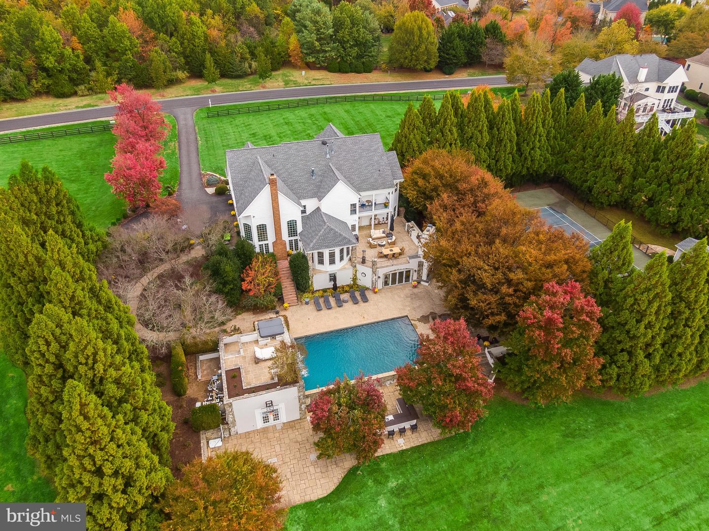 40747 LENAH RUN CIR, ALDIE, Virginia 20105, 5 Bedrooms Bedrooms, ,6 BathroomsBathrooms,Residential,For sale,40747 LENAH RUN CIR,VALO2110146 MLS # VALO2110146 40747 LENAH RUN CIR, ALDIE, Virginia 20105, 5 Bedrooms Bedrooms, ,6 BathroomsBathrooms,Residential,For sale,40747 LENAH RUN CIR,VALO2110146 MLS # VALO2110146