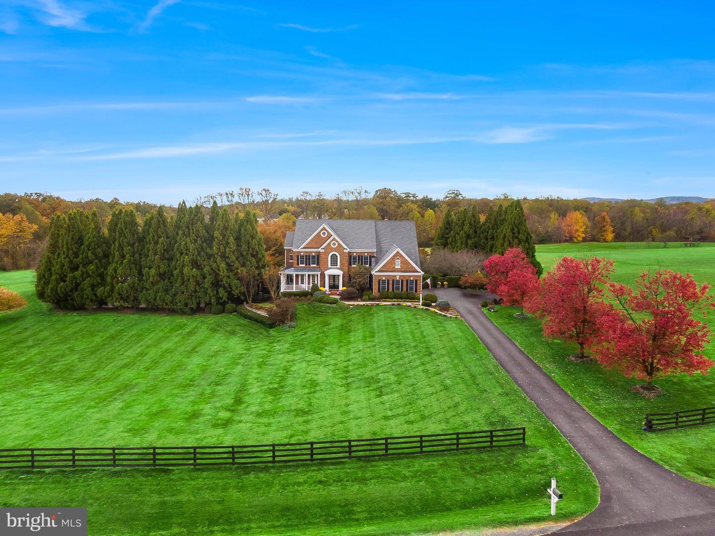 40747 LENAH RUN CIR, ALDIE, Virginia 20105, 5 Bedrooms Bedrooms, ,6 BathroomsBathrooms,Residential,For sale,40747 LENAH RUN CIR,VALO2110146 MLS # VALO2110146 40747 LENAH RUN CIR, ALDIE, Virginia 20105, 5 Bedrooms Bedrooms, ,6 BathroomsBathrooms,Residential,For sale,40747 LENAH RUN CIR,VALO2110146 MLS # VALO2110146