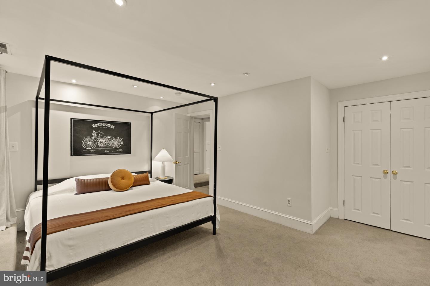 6 LOGAN CIR NW #2, WASHINGTON, District Of Columbia 20005, 2 Bedrooms Bedrooms, ,1 BathroomBathrooms,Residential,For sale,6 LOGAN CIR NW #2,DCDC2229860 MLS # DCDC2229860 6 LOGAN CIR NW #2, WASHINGTON, District Of Columbia 20005, 2 Bedrooms Bedrooms, ,1 BathroomBathrooms,Residential,For sale,6 LOGAN CIR NW #2,DCDC2229860 MLS # DCDC2229860