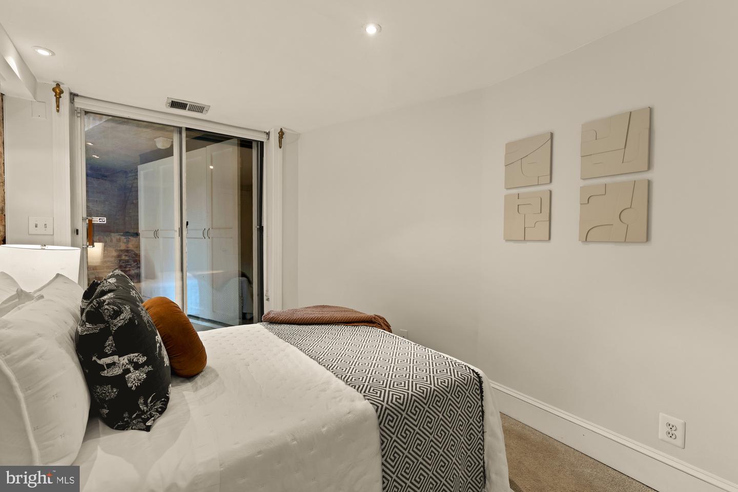 6 LOGAN CIR NW #2, WASHINGTON, District Of Columbia 20005, 2 Bedrooms Bedrooms, ,1 BathroomBathrooms,Residential,For sale,6 LOGAN CIR NW #2,DCDC2229860 MLS # DCDC2229860 6 LOGAN CIR NW #2, WASHINGTON, District Of Columbia 20005, 2 Bedrooms Bedrooms, ,1 BathroomBathrooms,Residential,For sale,6 LOGAN CIR NW #2,DCDC2229860 MLS # DCDC2229860