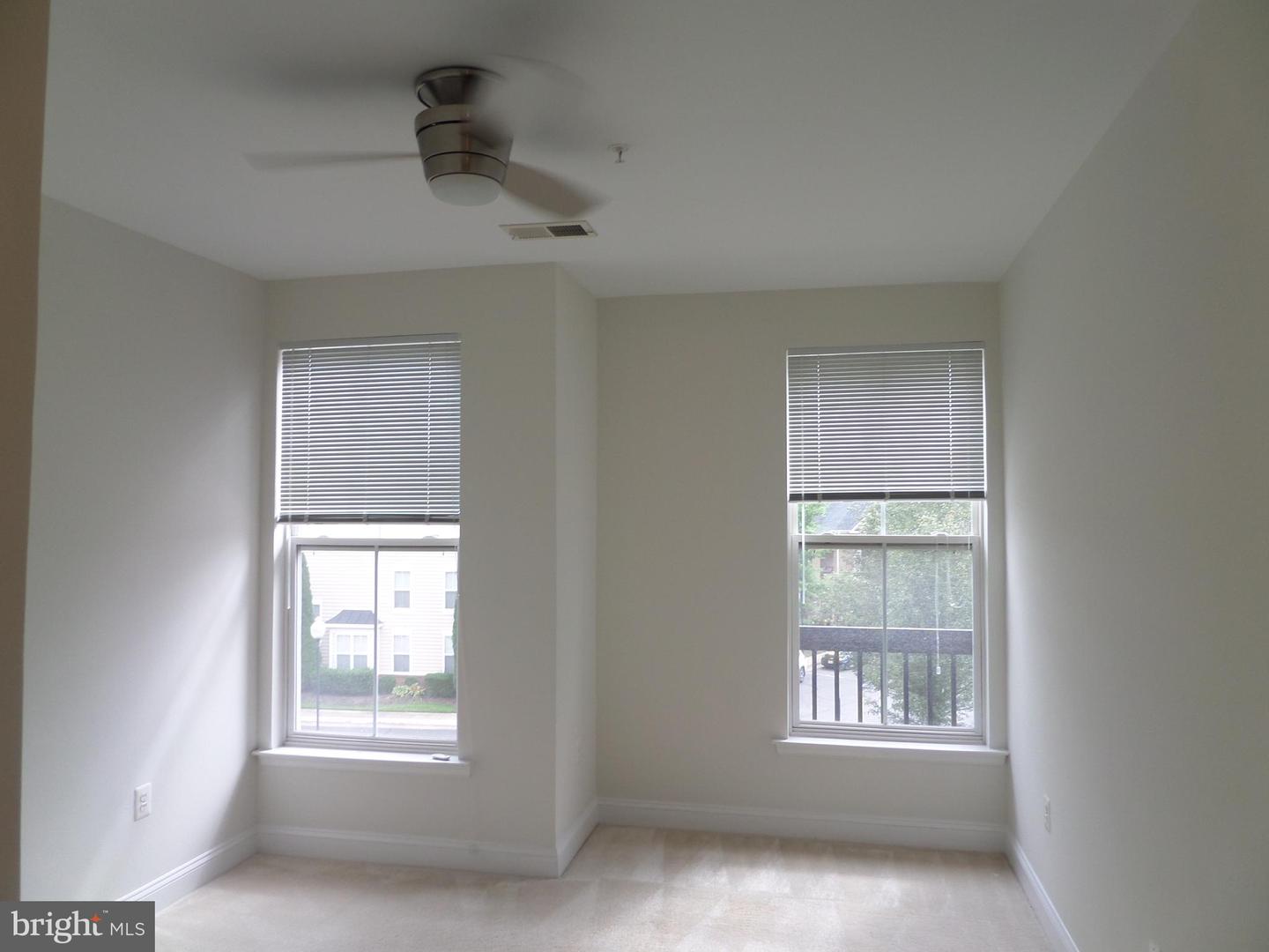 8600 LIBERTY TRL #303, MANASSAS, Virginia 20110, 2 Bedrooms Bedrooms, ,2 BathroomsBathrooms,Residential,For sale,8600 LIBERTY TRL #303,VAMN2009612 MLS # VAMN2009612 8600 LIBERTY TRL #303, MANASSAS, Virginia 20110, 2 Bedrooms Bedrooms, ,2 BathroomsBathrooms,Residential,For sale,8600 LIBERTY TRL #303,VAMN2009612 MLS # VAMN2009612