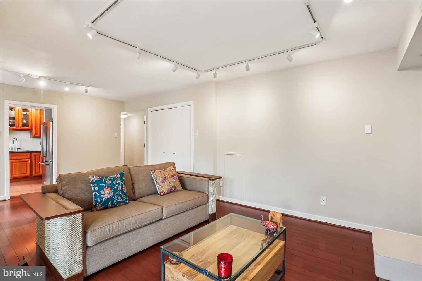 2501 K ST NW #5A, WASHINGTON, District Of Columbia 20037, 1 Bedroom Bedrooms, ,1 BathroomBathrooms,Residential,For sale,2501 K ST NW #5A,DCDC2229890 MLS # DCDC2229890 2501 K ST NW #5A, WASHINGTON, District Of Columbia 20037, 1 Bedroom Bedrooms, ,1 BathroomBathrooms,Residential,For sale,2501 K ST NW #5A,DCDC2229890 MLS # DCDC2229890