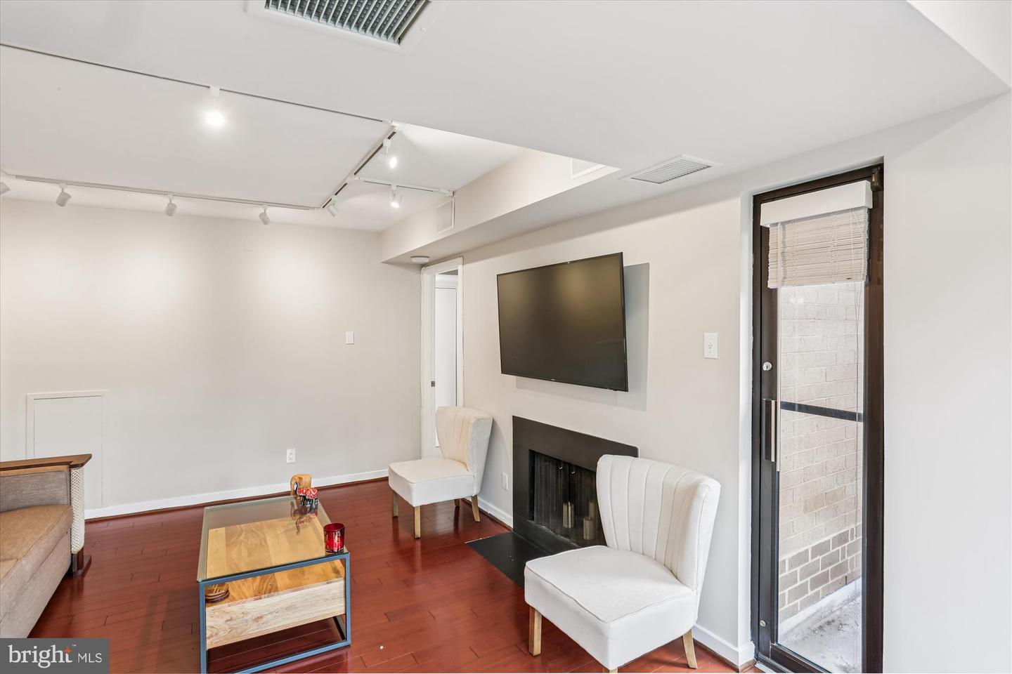 2501 K ST NW #5A, WASHINGTON, District Of Columbia 20037, 1 Bedroom Bedrooms, ,1 BathroomBathrooms,Residential,For sale,2501 K ST NW #5A,DCDC2229890 MLS # DCDC2229890 2501 K ST NW #5A, WASHINGTON, District Of Columbia 20037, 1 Bedroom Bedrooms, ,1 BathroomBathrooms,Residential,For sale,2501 K ST NW #5A,DCDC2229890 MLS # DCDC2229890