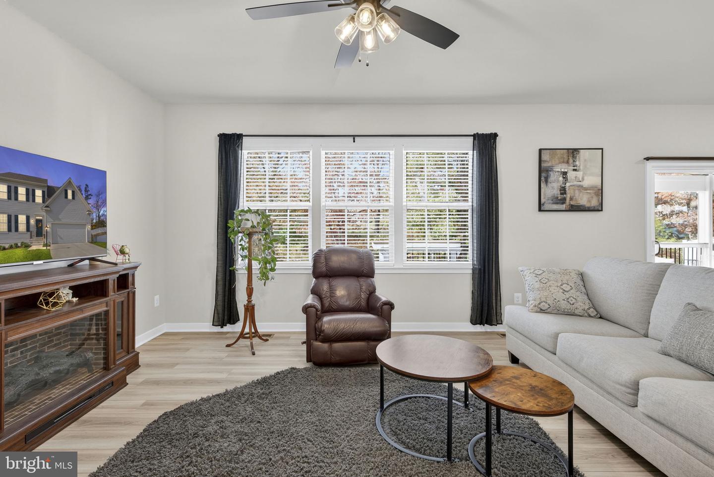 326 LEHIGH DR, WINCHESTER, Virginia 22602, 4 Bedrooms Bedrooms, ,2 BathroomsBathrooms,Residential,For sale,326 LEHIGH DR,VAFV2037712 MLS # VAFV2037712 326 LEHIGH DR, WINCHESTER, Virginia 22602, 4 Bedrooms Bedrooms, ,2 BathroomsBathrooms,Residential,For sale,326 LEHIGH DR,VAFV2037712 MLS # VAFV2037712