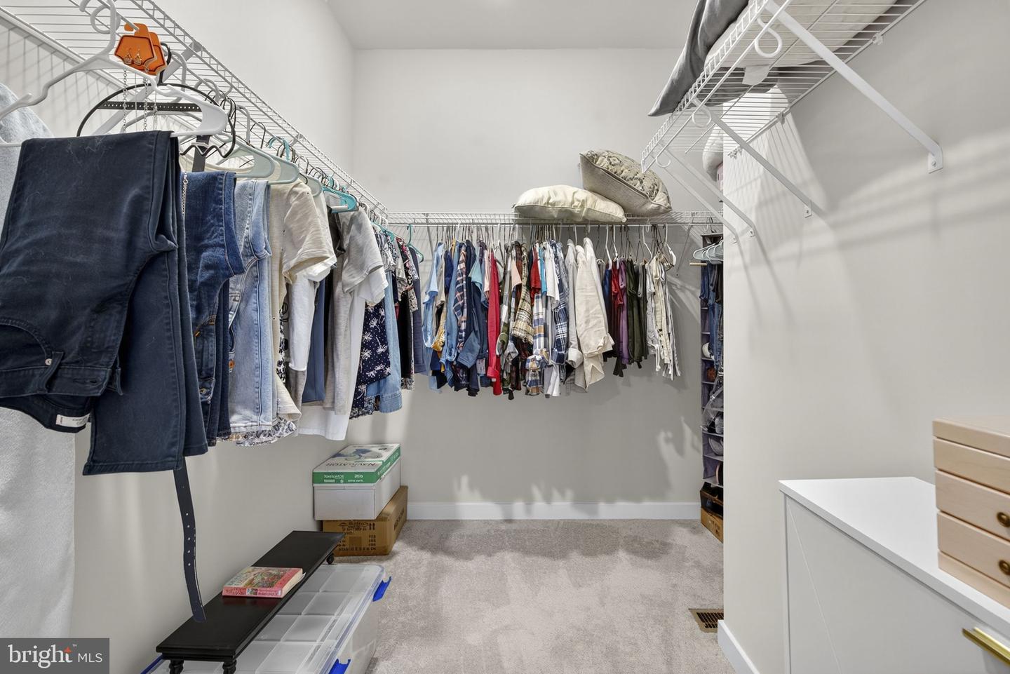 326 LEHIGH DR, WINCHESTER, Virginia 22602, 4 Bedrooms Bedrooms, ,2 BathroomsBathrooms,Residential,For sale,326 LEHIGH DR,VAFV2037712 MLS # VAFV2037712 326 LEHIGH DR, WINCHESTER, Virginia 22602, 4 Bedrooms Bedrooms, ,2 BathroomsBathrooms,Residential,For sale,326 LEHIGH DR,VAFV2037712 MLS # VAFV2037712