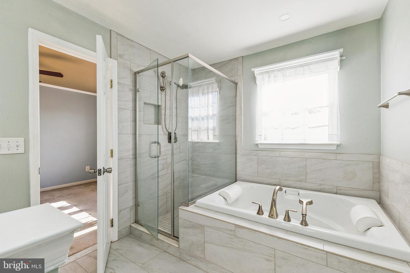 9061 SLATE STONE LOOP, BRISTOW, Virginia 20136, 3 Bedrooms Bedrooms, 7 Rooms Rooms,2 BathroomsBathrooms,Residential,For sale,9061 SLATE STONE LOOP,VAPW2106842 MLS # VAPW2106842