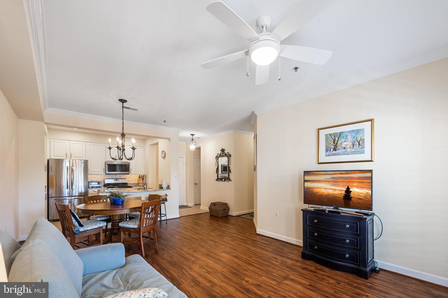 10328 SAGER AVE #424, FAIRFAX, Virginia 22030, 2 Bedrooms Bedrooms, ,2 BathroomsBathrooms,Residential,For sale,10328 SAGER AVE #424,VAFC2007266 MLS # VAFC2007266