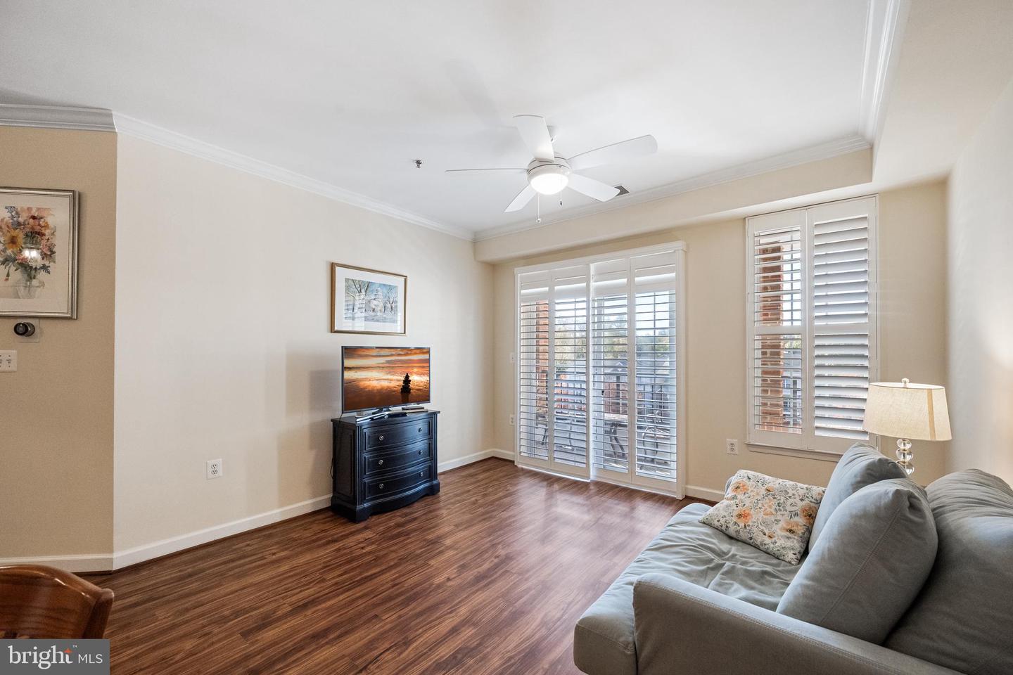 10328 SAGER AVE #424, FAIRFAX, Virginia 22030, 2 Bedrooms Bedrooms, ,2 BathroomsBathrooms,Residential,For sale,10328 SAGER AVE #424,VAFC2007266 MLS # VAFC2007266