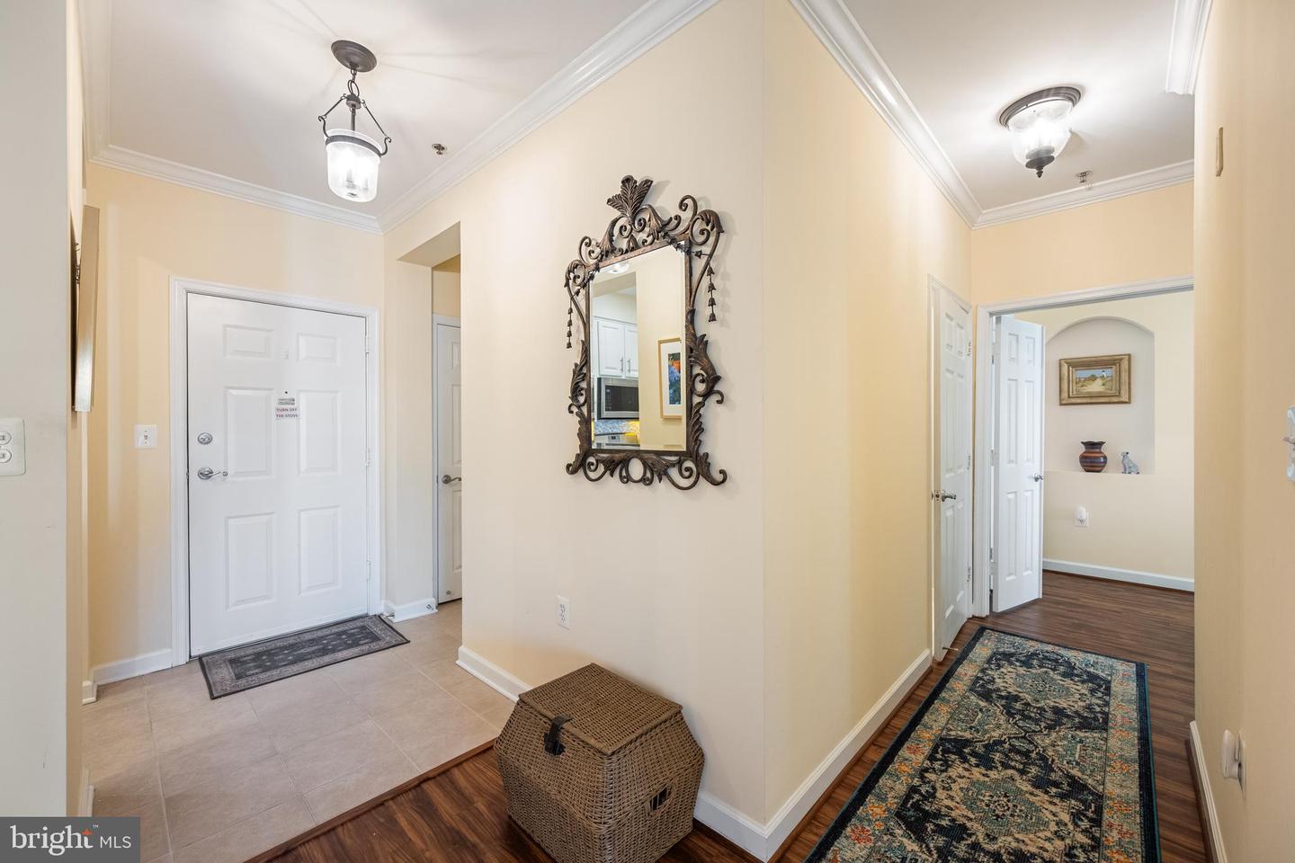 10328 SAGER AVE #424, FAIRFAX, Virginia 22030, 2 Bedrooms Bedrooms, ,2 BathroomsBathrooms,Residential,For sale,10328 SAGER AVE #424,VAFC2007266 MLS # VAFC2007266