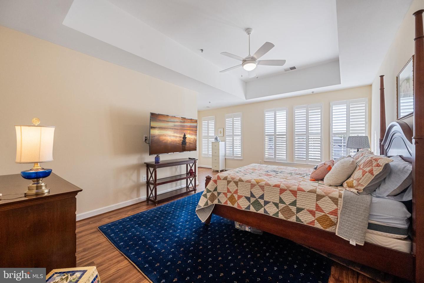 10328 SAGER AVE #424, FAIRFAX, Virginia 22030, 2 Bedrooms Bedrooms, ,2 BathroomsBathrooms,Residential,For sale,10328 SAGER AVE #424,VAFC2007266 MLS # VAFC2007266