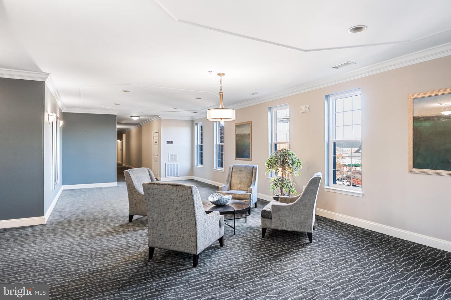 10328 SAGER AVE #424, FAIRFAX, Virginia 22030, 2 Bedrooms Bedrooms, ,2 BathroomsBathrooms,Residential,For sale,10328 SAGER AVE #424,VAFC2007266 MLS # VAFC2007266