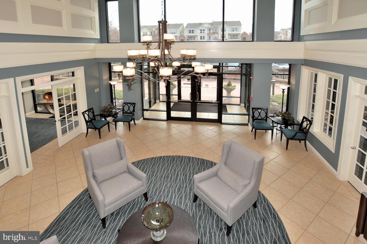 10328 SAGER AVE #424, FAIRFAX, Virginia 22030, 2 Bedrooms Bedrooms, ,2 BathroomsBathrooms,Residential,For sale,10328 SAGER AVE #424,VAFC2007266 MLS # VAFC2007266