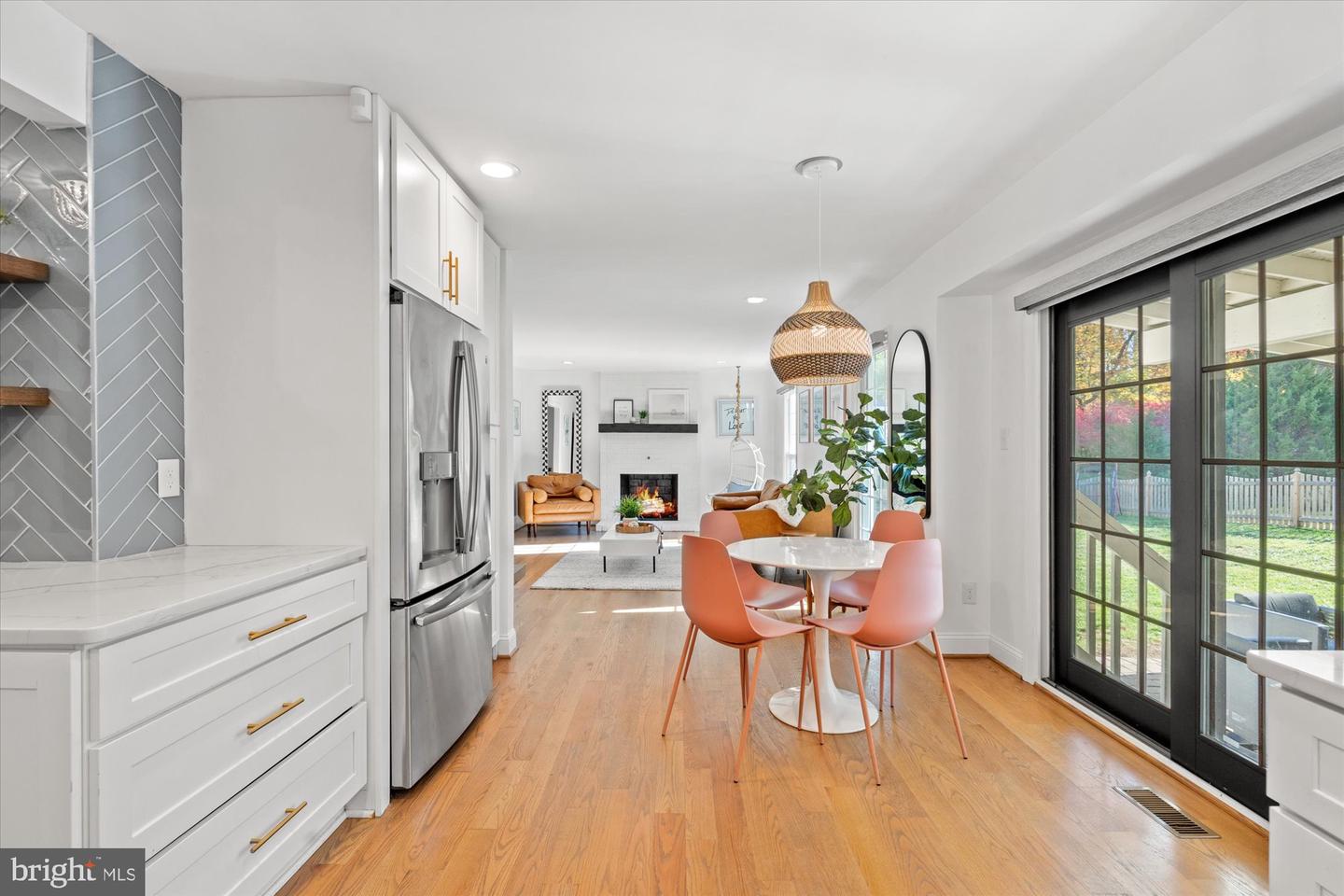 934 HARRIMAN ST, GREAT FALLS, Virginia 22066, 4 Bedrooms Bedrooms, 7 Rooms Rooms,3 BathroomsBathrooms,Residential,For sale,934 HARRIMAN ST,VAFX2276676 MLS # VAFX2276676