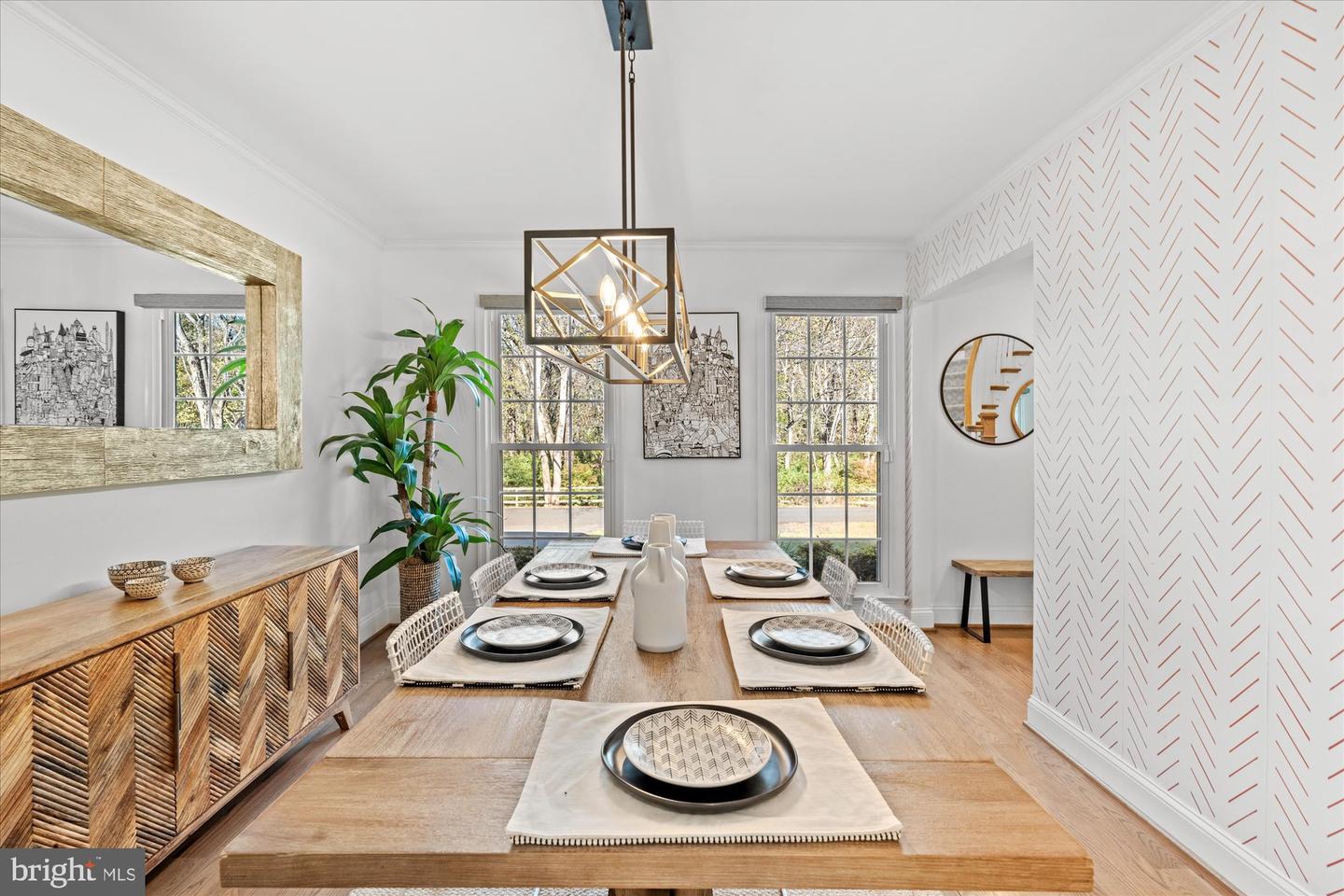 934 HARRIMAN ST, GREAT FALLS, Virginia 22066, 4 Bedrooms Bedrooms, 7 Rooms Rooms,3 BathroomsBathrooms,Residential,For sale,934 HARRIMAN ST,VAFX2276676 MLS # VAFX2276676