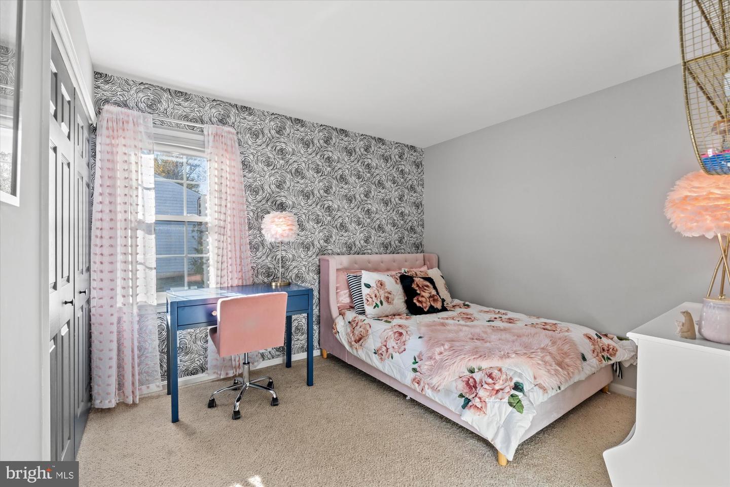 934 HARRIMAN ST, GREAT FALLS, Virginia 22066, 4 Bedrooms Bedrooms, 7 Rooms Rooms,3 BathroomsBathrooms,Residential,For sale,934 HARRIMAN ST,VAFX2276676 MLS # VAFX2276676