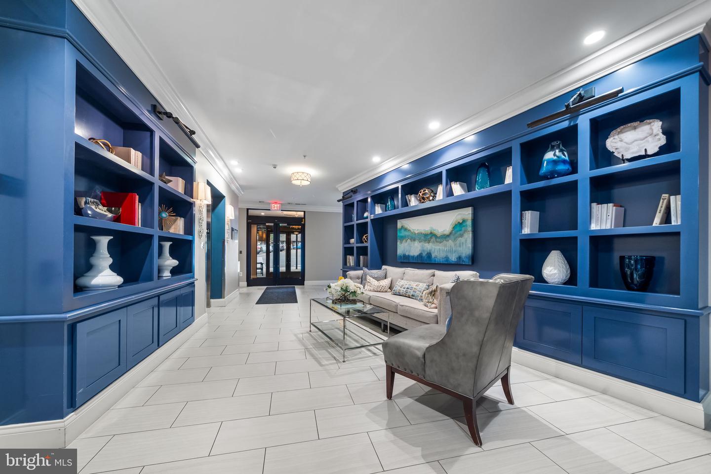 9450 SILVER KING CT #202, FAIRFAX, Virginia 22031, 3 Bedrooms Bedrooms, ,2 BathroomsBathrooms,Residential,For sale,9450 SILVER KING CT #202,VAFC2007268 MLS # VAFC2007268