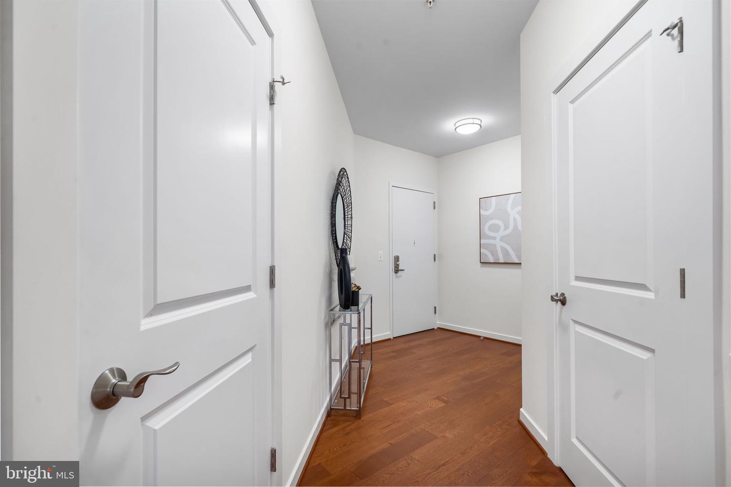 9450 SILVER KING CT #202, FAIRFAX, Virginia 22031, 3 Bedrooms Bedrooms, ,2 BathroomsBathrooms,Residential,For sale,9450 SILVER KING CT #202,VAFC2007268 MLS # VAFC2007268