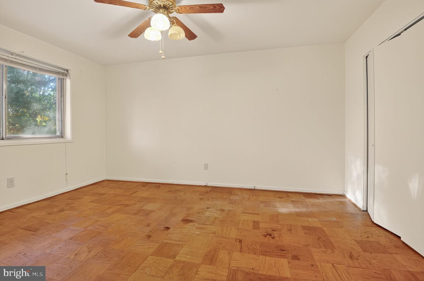 10171 FAIR WOODS DR #301, FAIRFAX, Virginia 22030, 2 Bedrooms Bedrooms, ,1 BathroomBathrooms,Residential,For sale,10171 FAIR WOODS DR #301,VAFC2007270 MLS # VAFC2007270 10171 FAIR WOODS DR #301, FAIRFAX, Virginia 22030, 2 Bedrooms Bedrooms, ,1 BathroomBathrooms,Residential,For sale,10171 FAIR WOODS DR #301,VAFC2007270 MLS # VAFC2007270